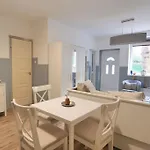 Apartman Var17 *